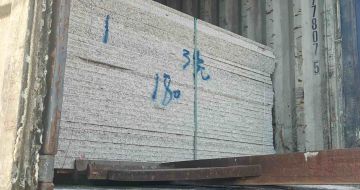 张掖 芝麻白花岗岩石材3.0公分光面毛板装柜出货