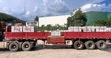 张掖 芝麻灰花岗岩地铺石出货日常