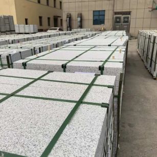 张掖 白麻花岗岩5.0公分荔枝面地铺石