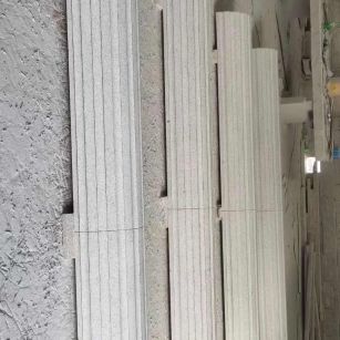 张掖 花岗岩厂家带你看白麻花岗岩门楼大柱柱皮