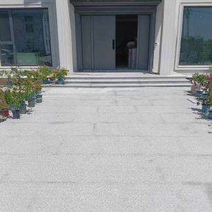 张掖 芝麻白花岗岩地铺石地面铺装