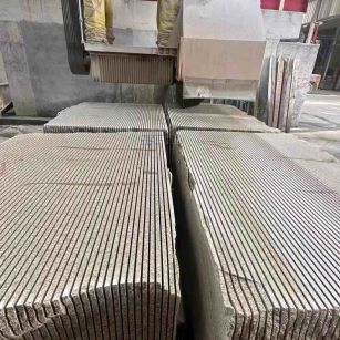 张掖 车间生产日常，黄金麻白麻花岗岩