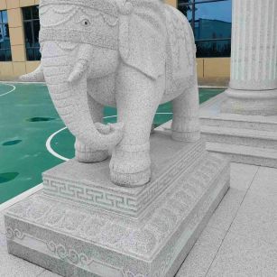 张掖 白麻花岗岩动物异形石雕-大象
