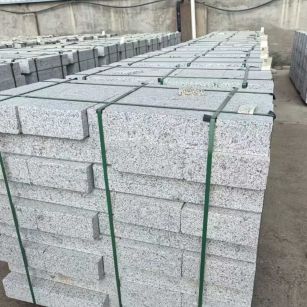 张掖 白麻花岗岩路沿石，弧形路沿石，道牙石，马路牙子，界石，路缘石，平沿石，直岩石，平缘石等