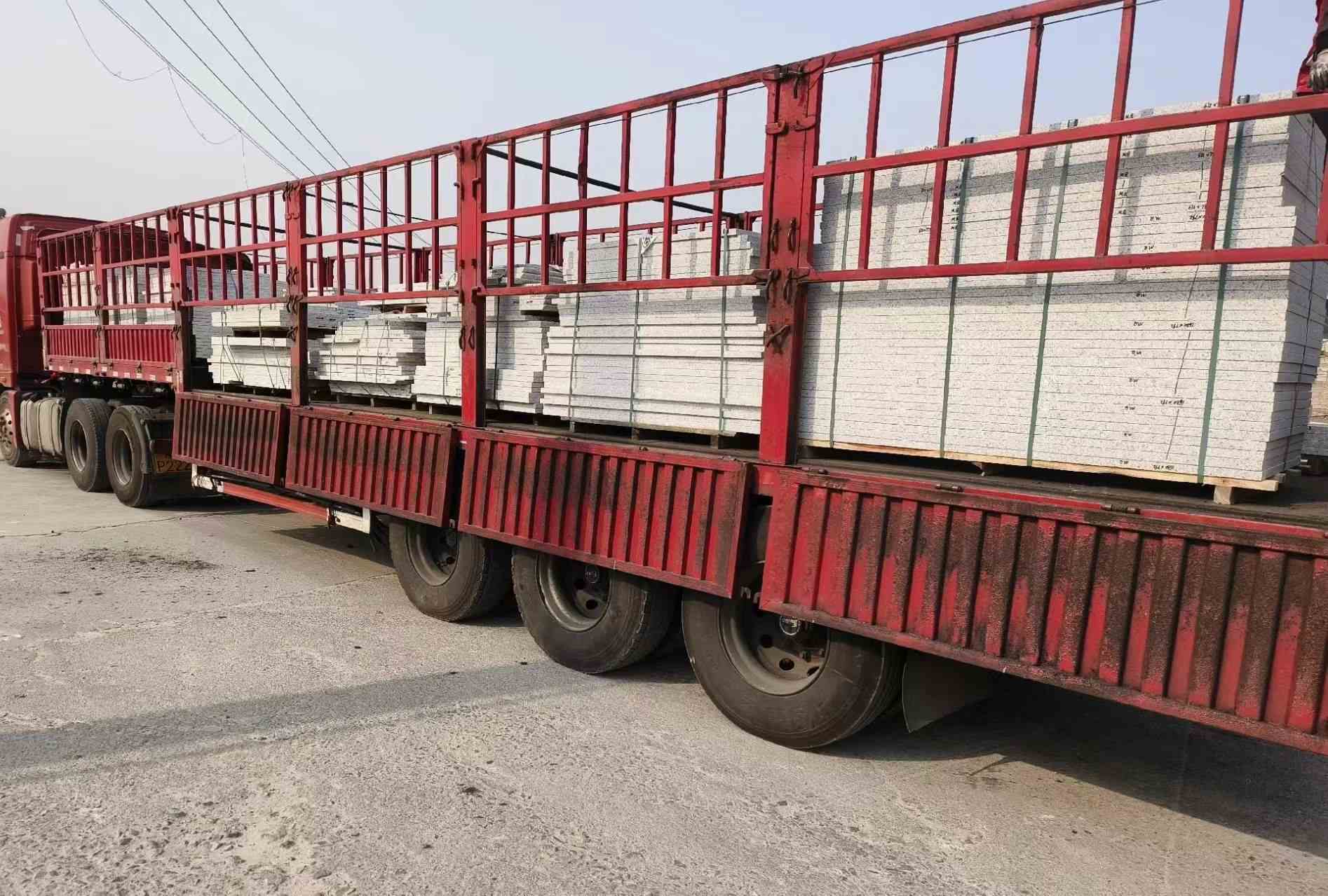 张掖 白麻荔枝面外墙干挂，工厂装车日常