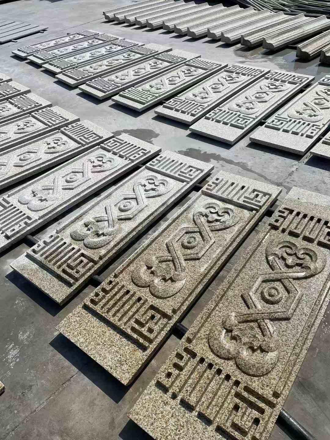 张掖 黄金麻花岗岩外墙雕刻板