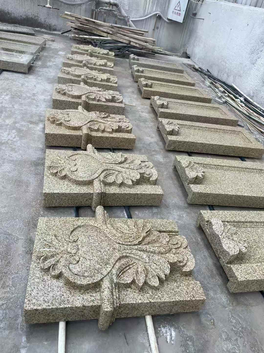 张掖 黄金麻花岗岩别墅外墙雕刻板