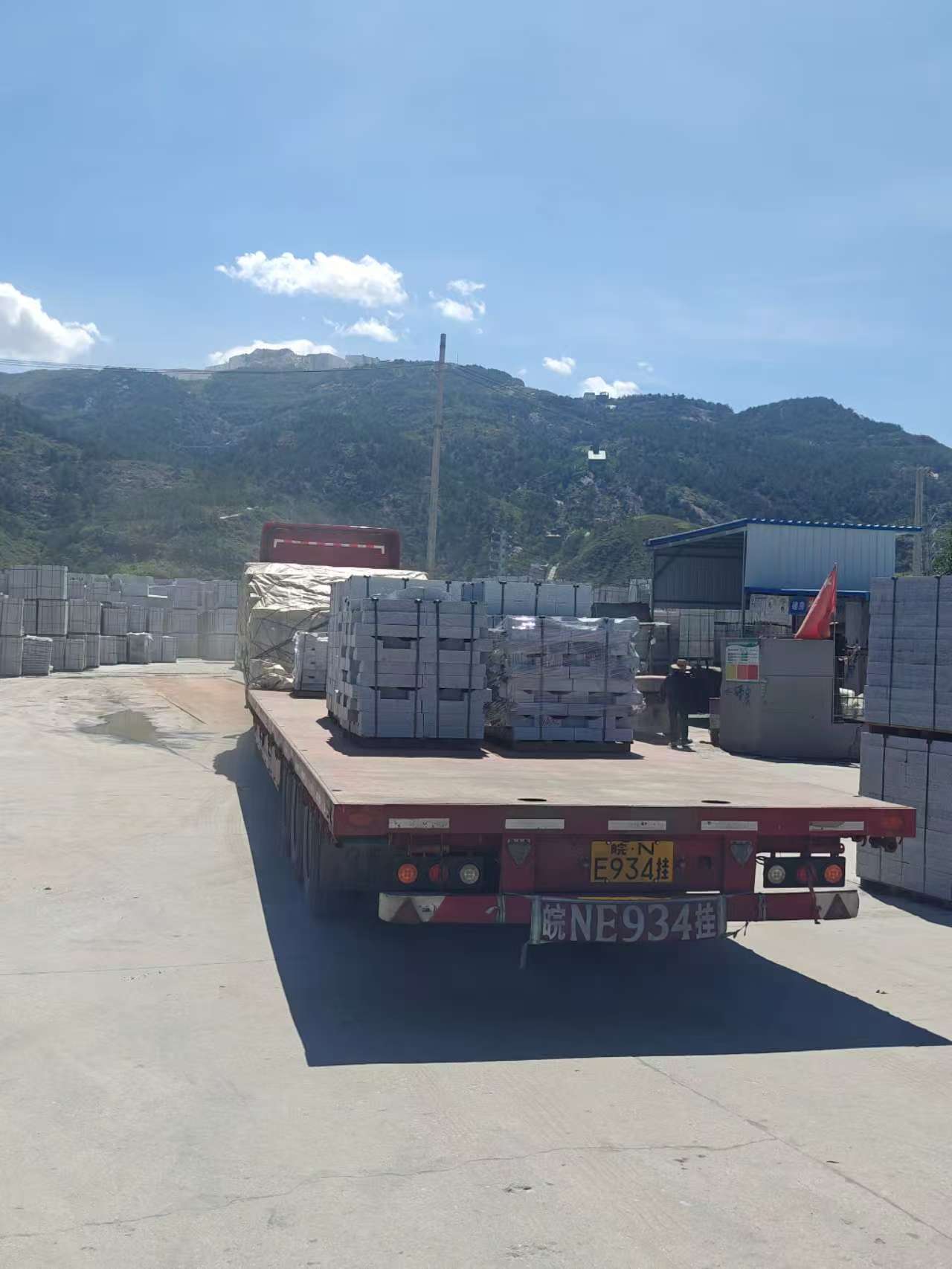 张掖 芝麻白仿形路沿石，直形路沿石