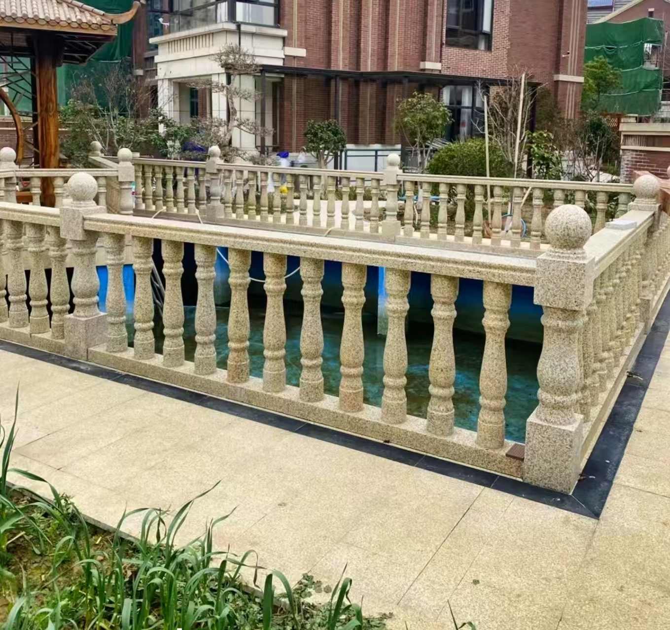 张掖黄金麻花岗岩石材栏杆，扶手，将军柱，花瓶柱