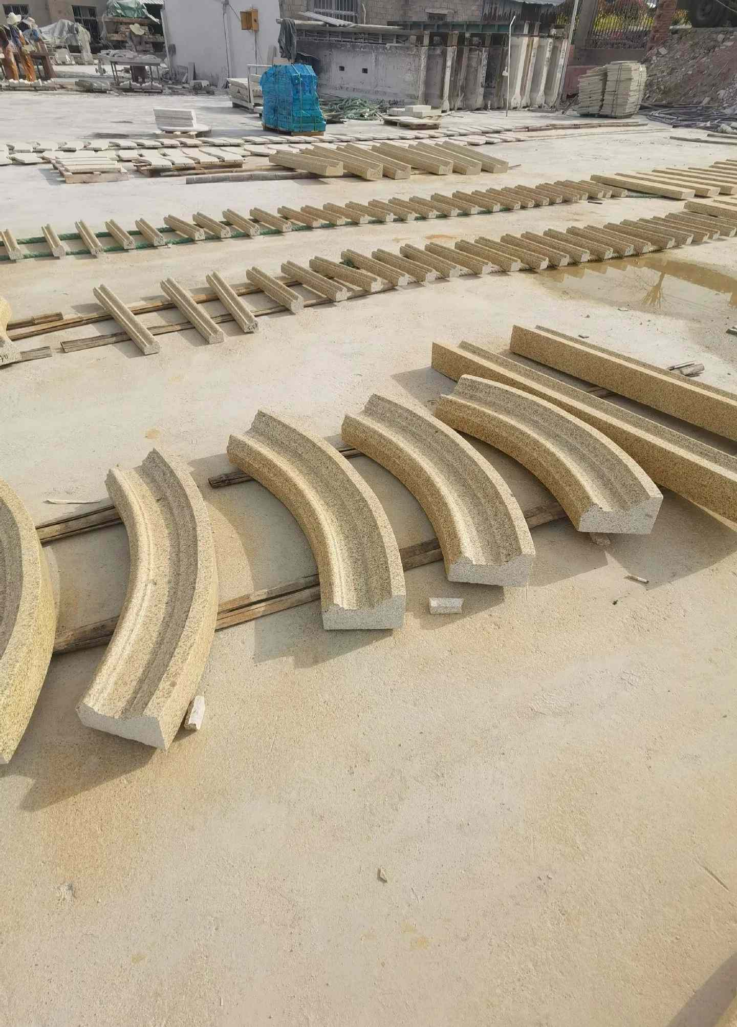 张掖 黄金麻花岗岩别墅线条